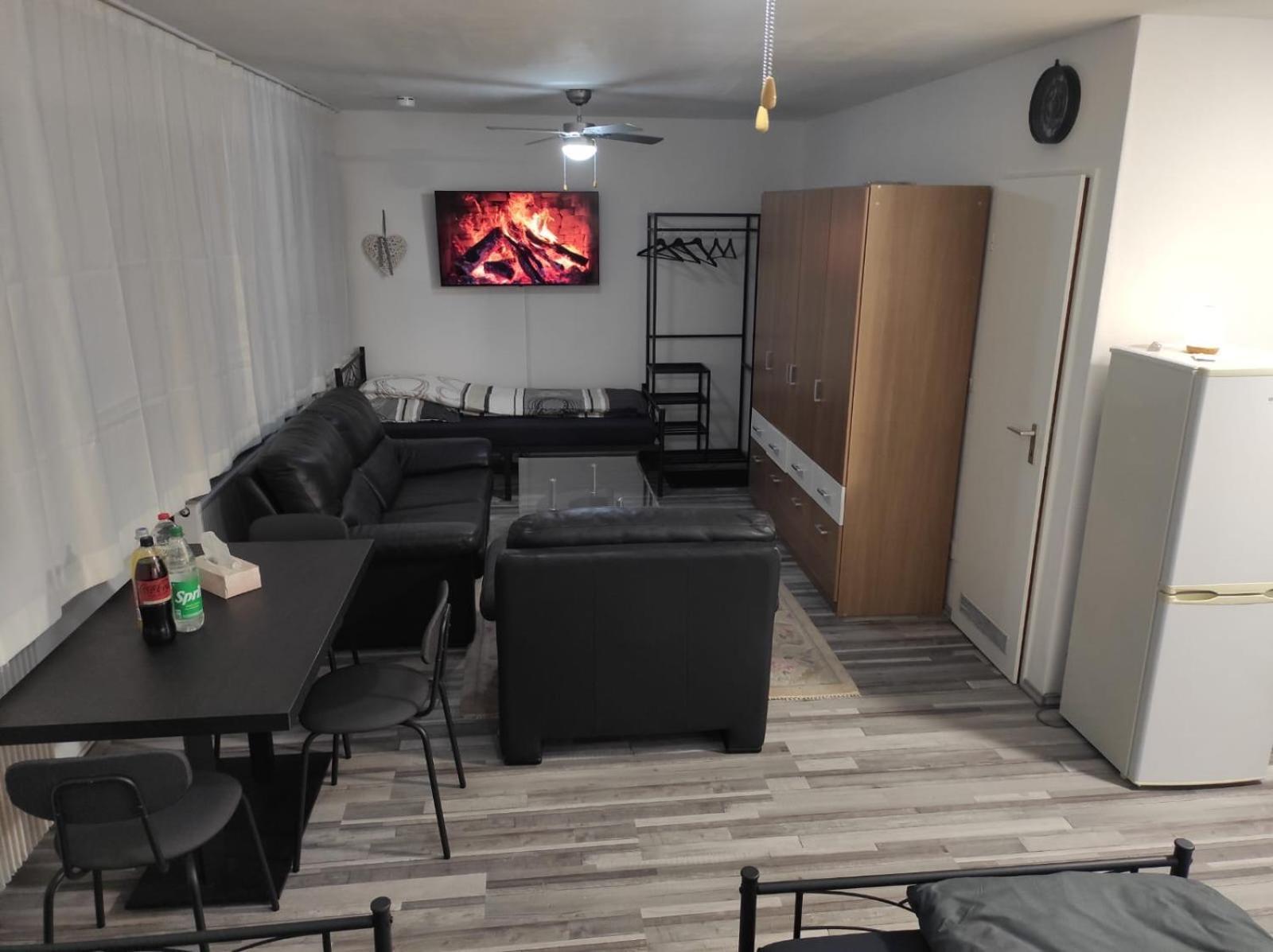 Ferienwohnung Im Zentrum Von Oberhausen Inklusive Wlan エクステリア 写真