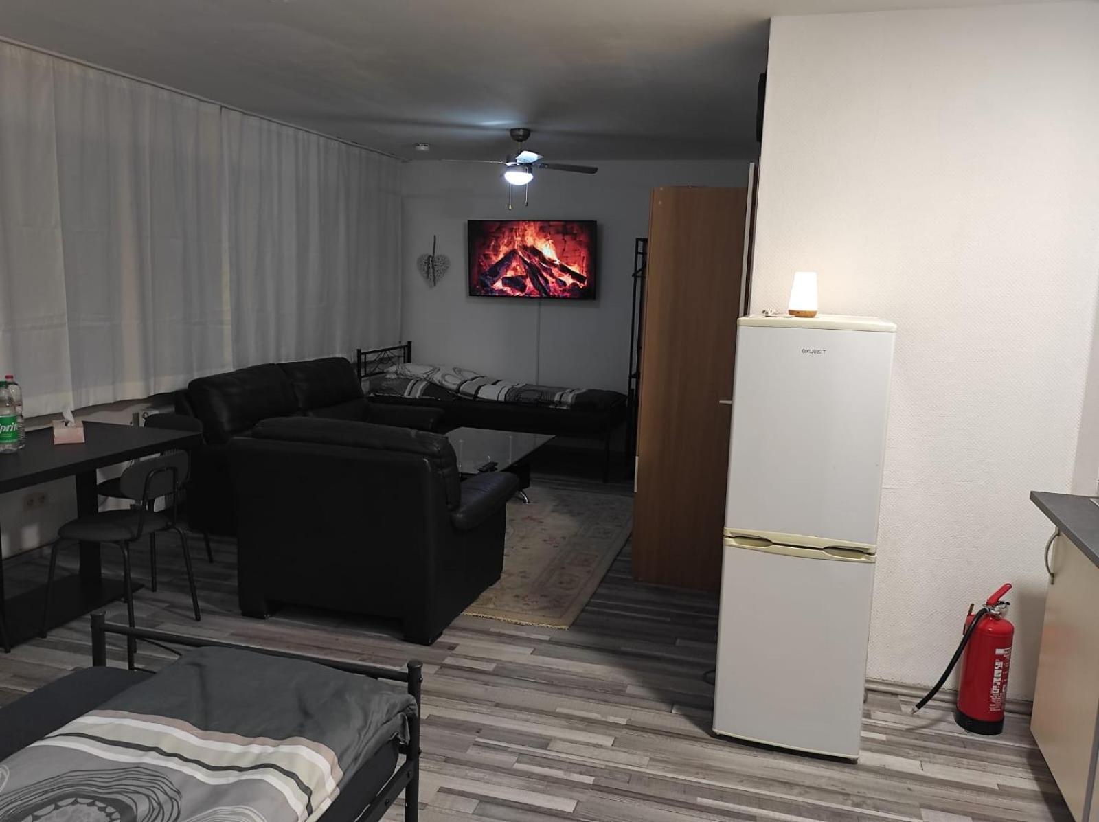 Ferienwohnung Im Zentrum Von Oberhausen Inklusive Wlan エクステリア 写真