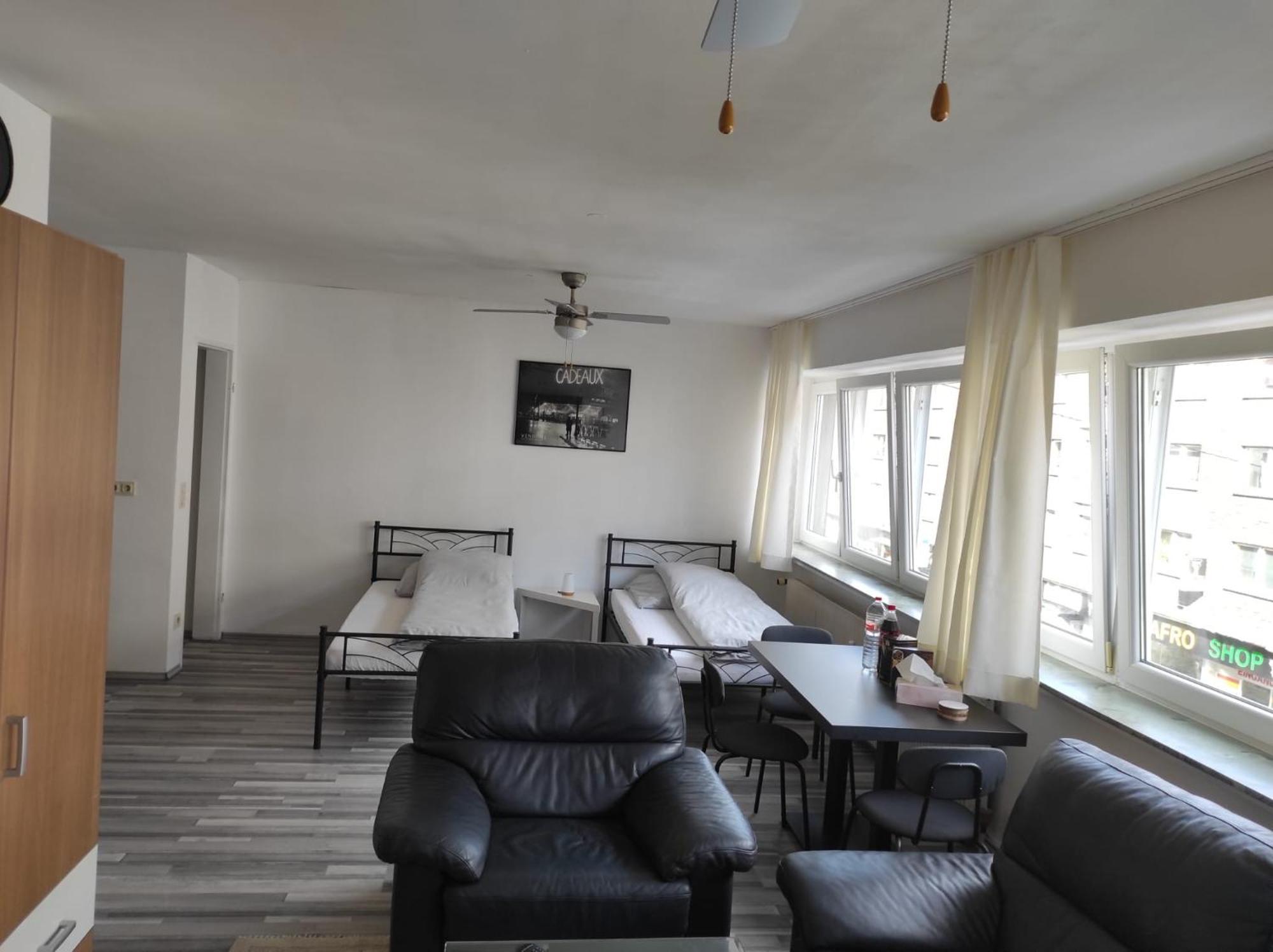 Ferienwohnung Im Zentrum Von Oberhausen Inklusive Wlan エクステリア 写真