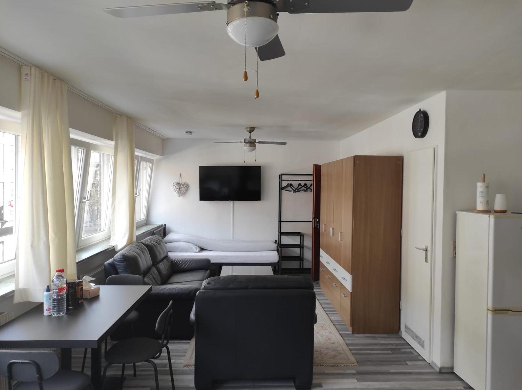 Ferienwohnung Im Zentrum Von Oberhausen Inklusive Wlan エクステリア 写真