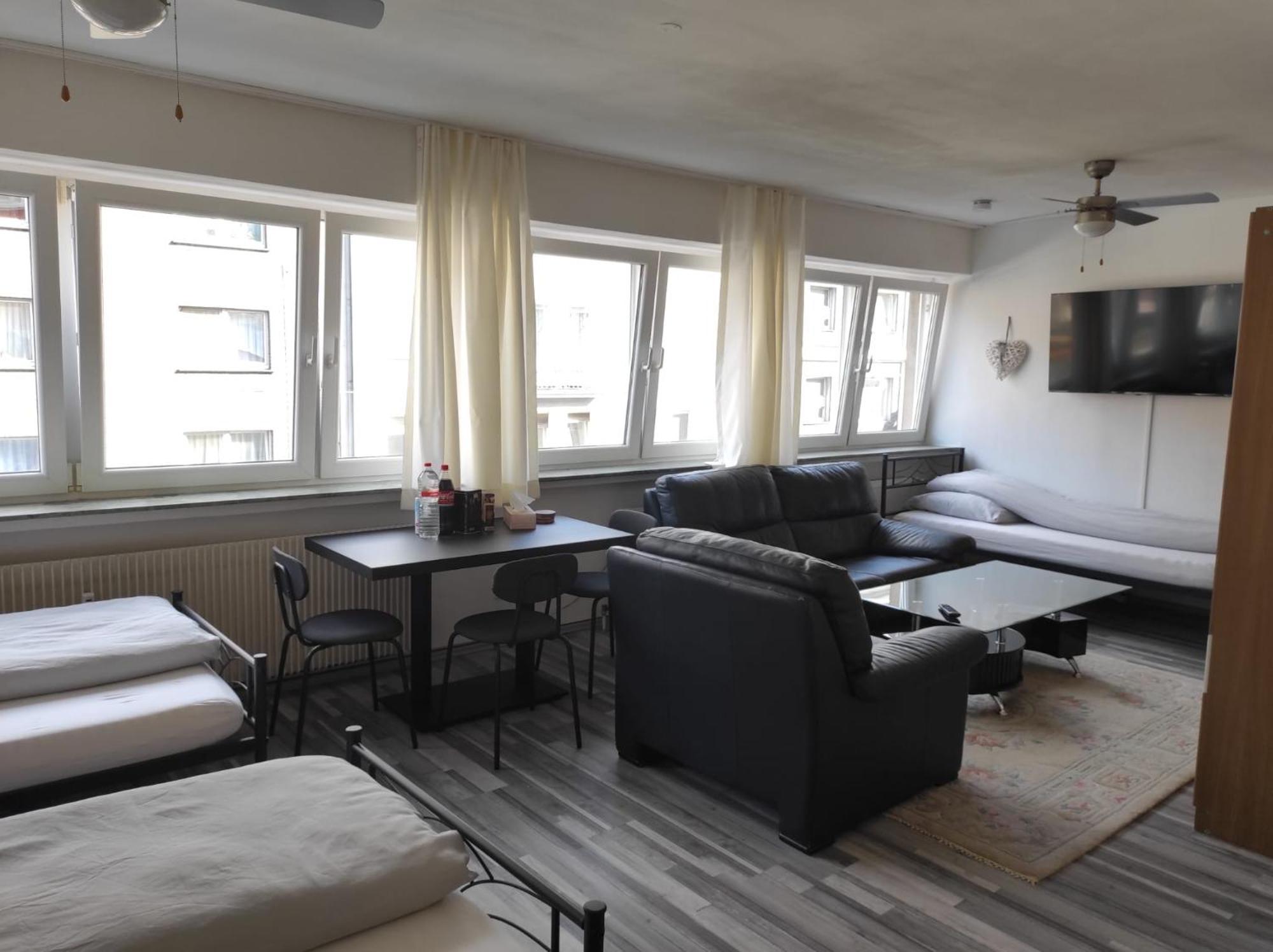 Ferienwohnung Im Zentrum Von Oberhausen Inklusive Wlan エクステリア 写真